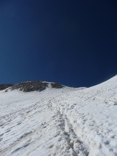 Aneto 037.jpg - Dernière montée avec d'arriver au pas de Mahomet